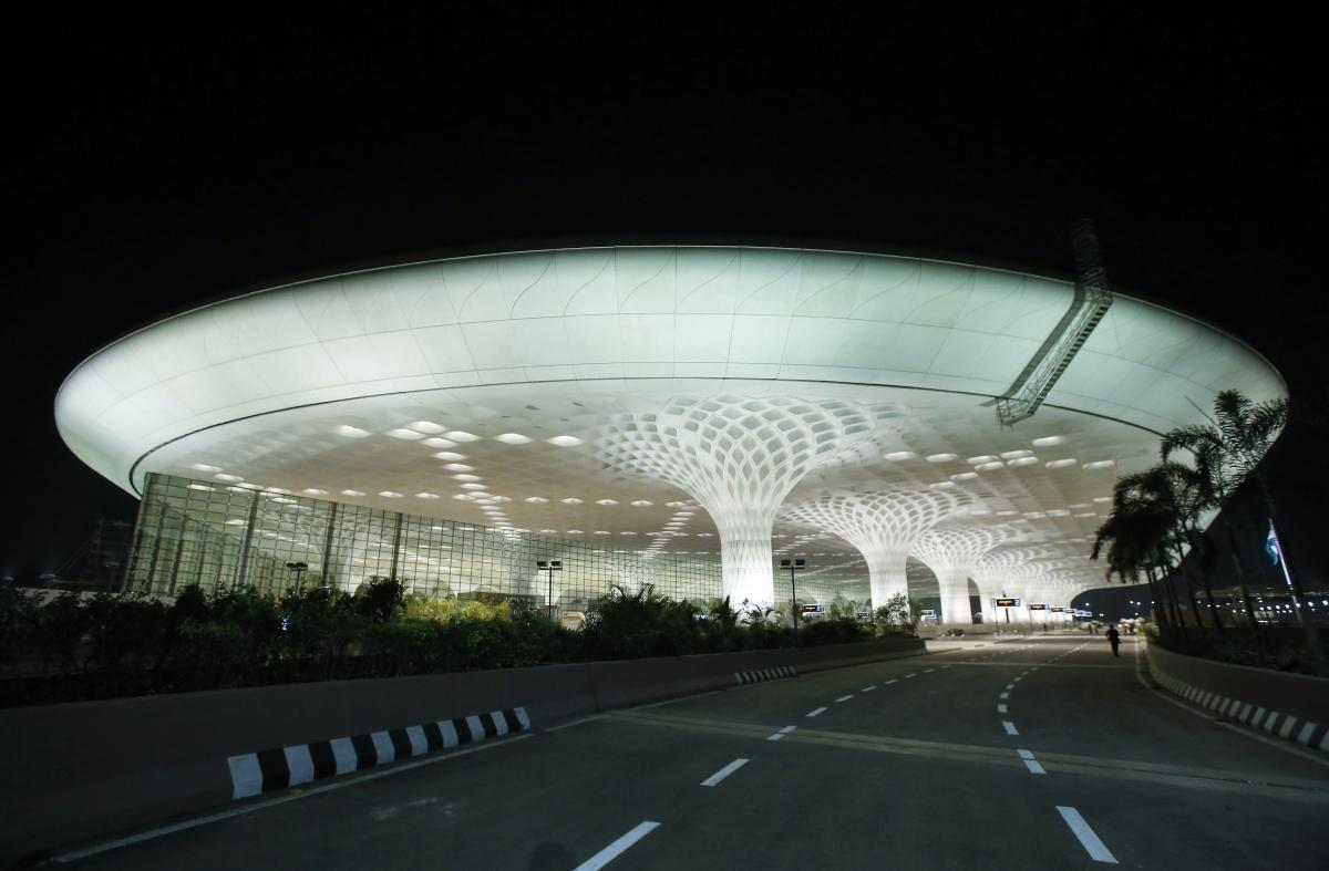 Aviation terminal facade BIM